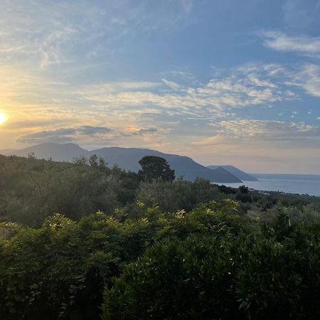 Panoramic View Summerhouse Loukissia Exterior foto